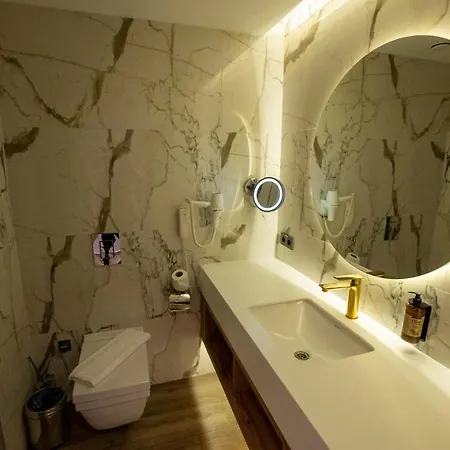 Elite Admiral Aqua Hotel