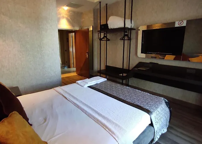 Elite Admiral Aqua Hotel